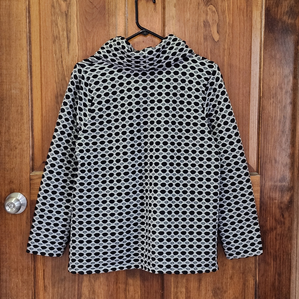 Stylish Komil Black and Gray Polka Dot Women's Top. Size L - Picture 3 of 5